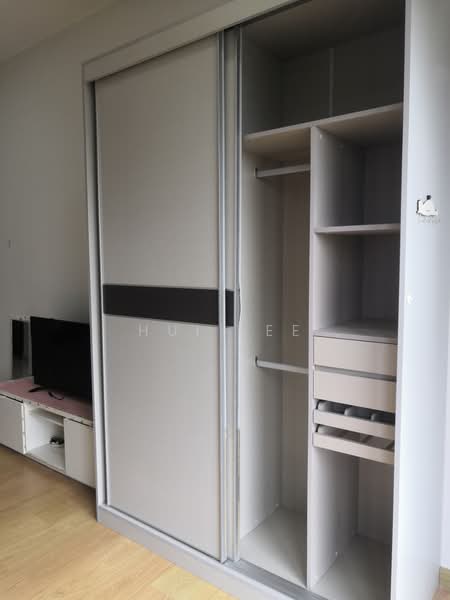 Condominium for Rent at Amberside @ Country Garden Danga Bay - Hui Lee - PropertyGuru.com.my