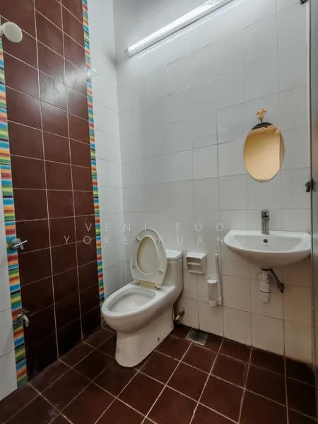 1-storey Terraced House for Rent in Setia Alam (Selangor) - Veni Foo Yoke Fuang - Bathroom - PropertyGuru.com.my