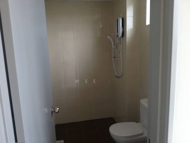 Condominium for Sale at Platinum Lake PV 20 - Wee . - Bathroom - PropertyGuru.com.my