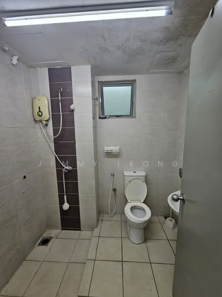Service Residence for Rent at One South - Jimmy Leong - Bathroom - PropertyGuru.com.my