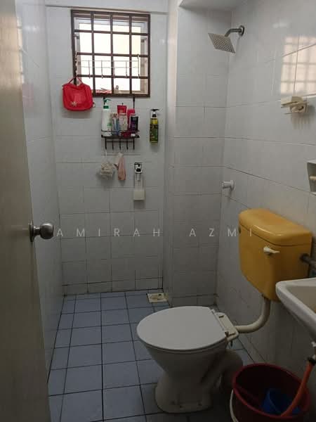 Pangsapuri untuk Dijual di Pangsapuri Subang Suria - Amirah Azmi - PropertyGuru.com.my