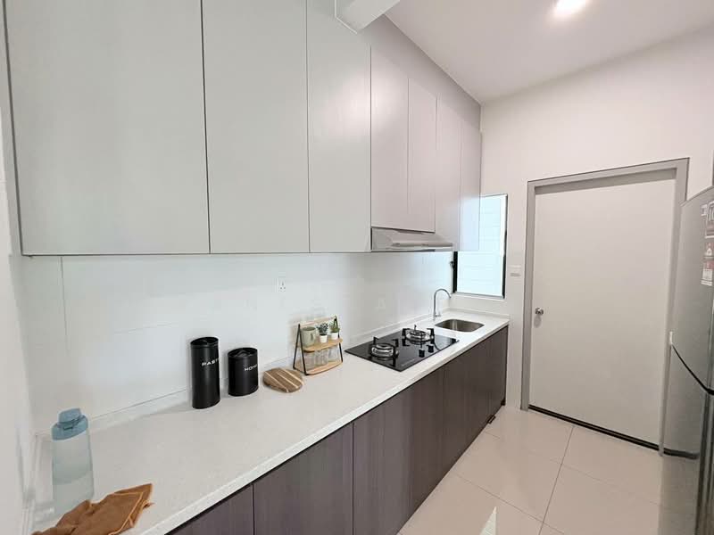 Kondominium untuk Dijual di Bukit Bantayan Residences - Vanessa Foh - Kitchen - PropertyGuru.com.my