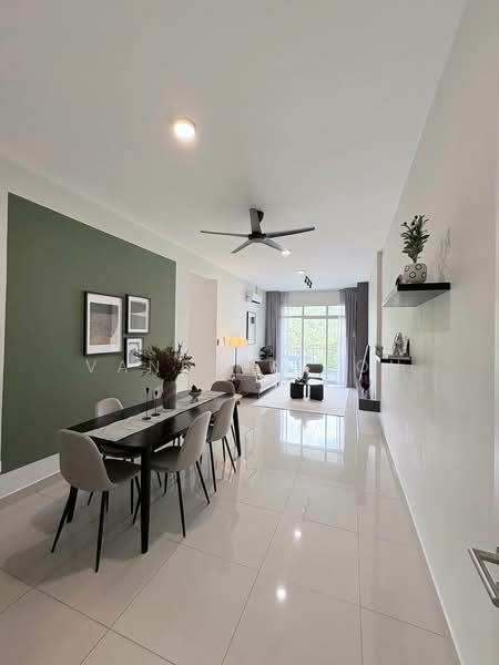 Kondominium untuk Dijual di Bukit Bantayan Residences - Vanessa Foh - Living Room - PropertyGuru.com.my