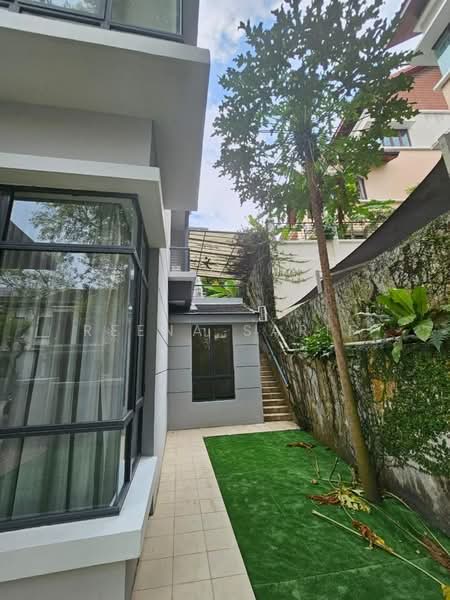Rumah Berkembar untuk Dijual di Sri Hartamas (Kuala Lumpur) - Reena Sarif - Exterior - PropertyGuru.com.my