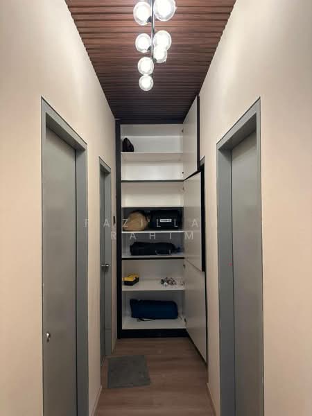 Apartment for Rent at Residensi Idaman - Fazillah Rahim - Corridor - PropertyGuru.com.my