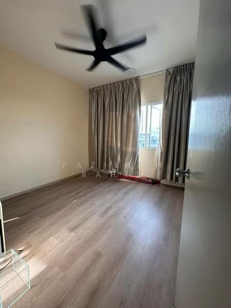 Apartment for Rent at Residensi Idaman - Fazillah Rahim - Bedroom - PropertyGuru.com.my