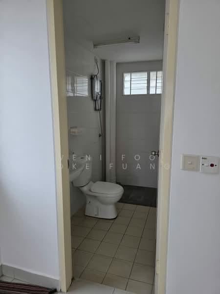 Apartment for Rent at Seri Jati - Veni Foo Yoke Fuang - Bathroom - PropertyGuru.com.my