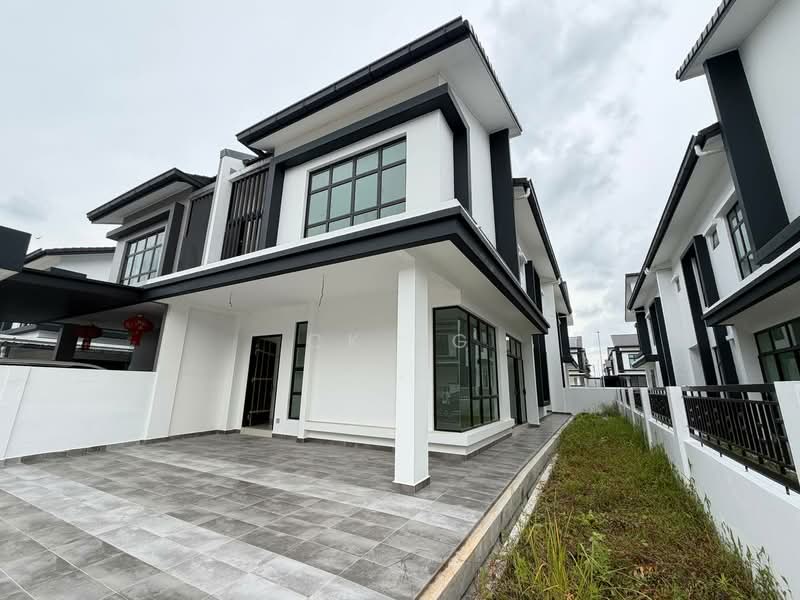 Rumah Kluster untuk Dijual di Iskandar Puteri (Nusajaya) (Johor) - CK Ng - Exterior - PropertyGuru.com.my