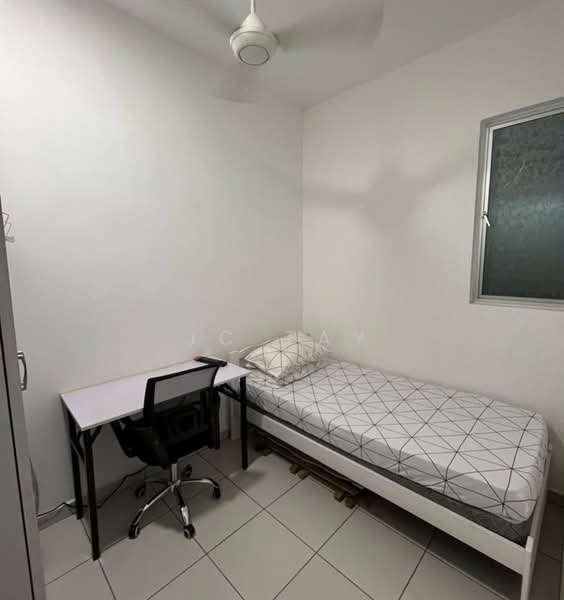 Servis Apartment untuk Disewa di The Zizz @ Damansara North - JC Tay - Bedroom - PropertyGuru.com.my