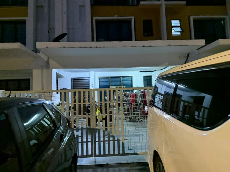 Rumah Teres 2.5 Tingkat untuk Disewa di Shah Alam (Selangor) - Joey Koh - Exterior - PropertyGuru.com.my