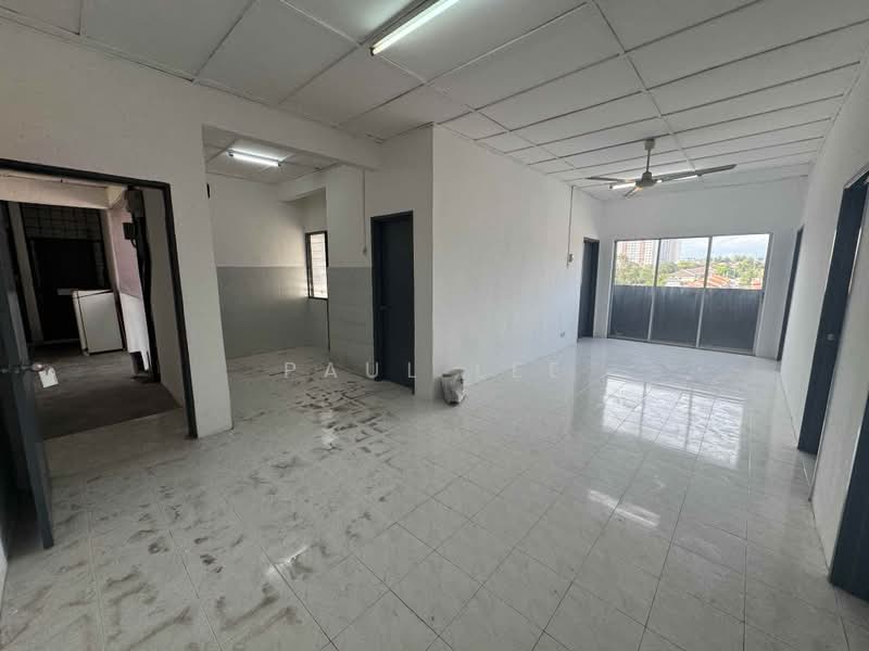 Apartment for Sale at Pangsapuri Putra Indah - Paul Lee - Living Room - PropertyGuru.com.my