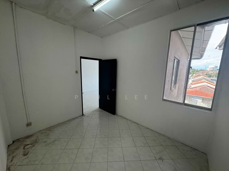 Apartment for Sale at Pangsapuri Putra Indah - Paul Lee - Interior - PropertyGuru.com.my