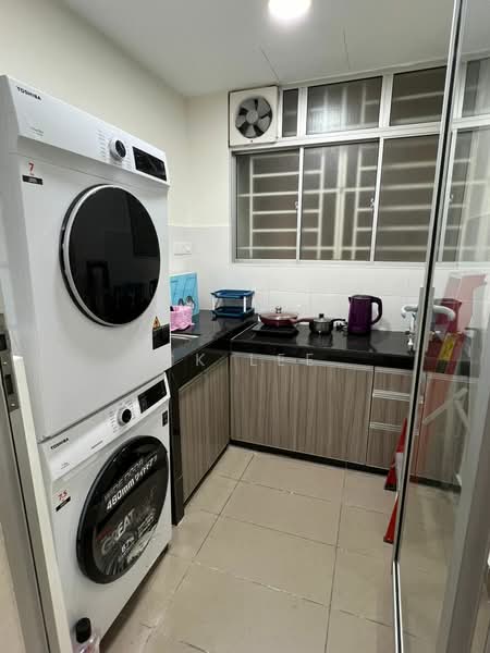 Service Residence for Rent at Platinum Lake PV 21 - CK Lee - Kitchen - PropertyGuru.com.my