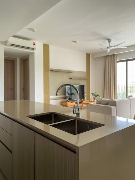 Kondominium untuk Disewa di Park Place - Soh Siew Siew - Living Room - PropertyGuru.com.my