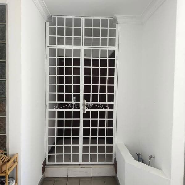 Kondominium untuk Dijual di Stulang View - Alexius Lim - Entrance - PropertyGuru.com.my