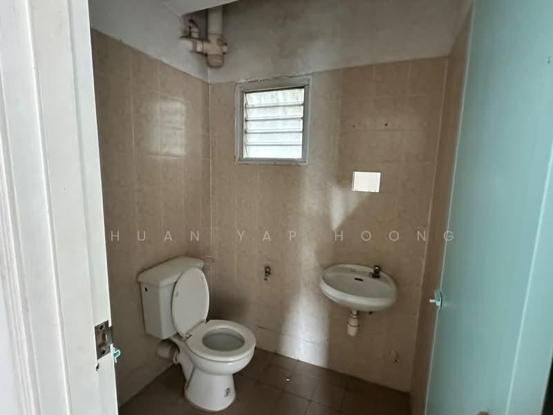 Condominium for Rent at Vista Panorama - Chuan Yap Hoong - Bathroom - PropertyGuru.com.my