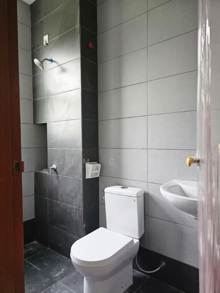 2-storey Terraced House for Rent in Setia Eco Gardens (Gelang Patah) - Jim Chee - Bathroom - PropertyGuru.com.my