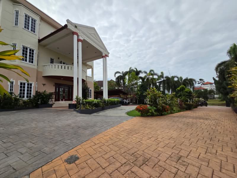 Rumah Banglo untuk Disewa di Country Heights (Kajang) - Jamalatin Mesen - Exterior - PropertyGuru.com.my