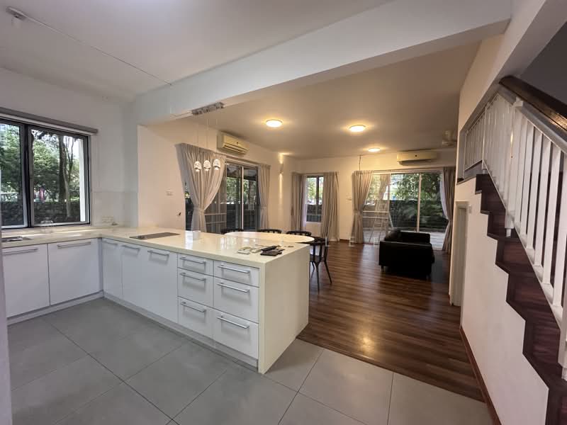 Rumah Teres 3 Tingkat untuk Disewa di Desa Parkcity (Kuala Lumpur) - Scott Lee - Kitchen - PropertyGuru.com.my