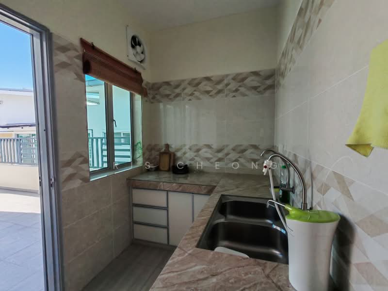 Cluster House for Sale in Ipoh (Perak) - Iris Cheong - Kitchen - PropertyGuru.com.my