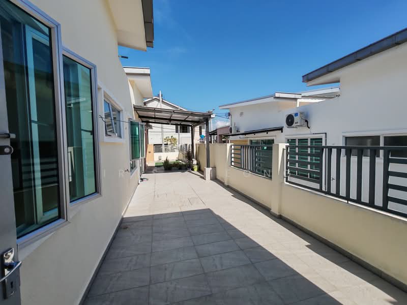 Cluster House for Sale in Ipoh (Perak) - Iris Cheong - Exterior - PropertyGuru.com.my