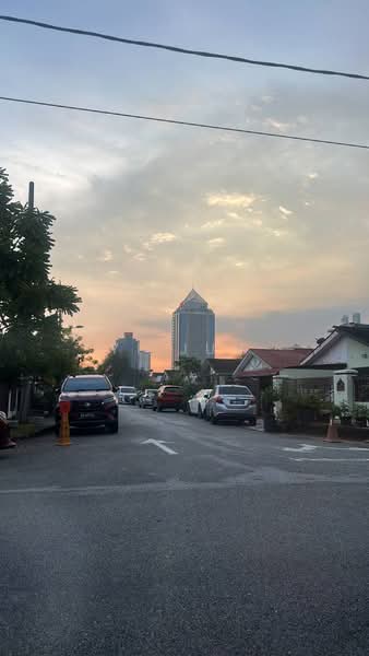 1-storey Terraced House for Rent in Bandar Sunway (Sunway) - Yi Jun - Exterior - PropertyGuru.com.my