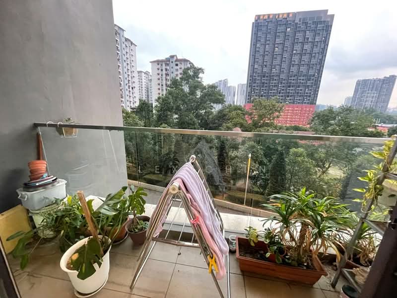 Kondominium untuk Dijual di The Z Residence - Yong Quan - Balcony - PropertyGuru.com.my