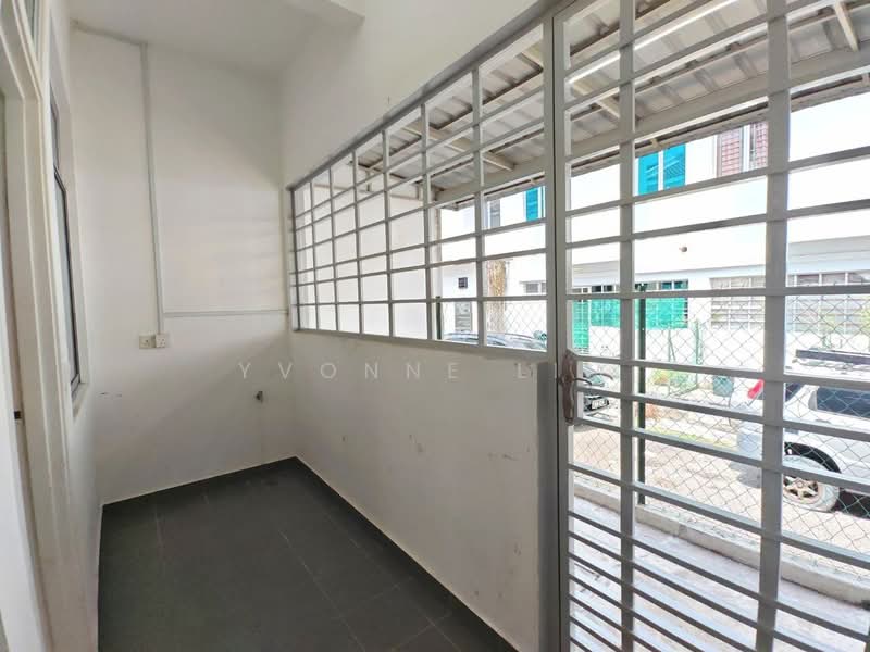 Rumah Teres 2-Tingkat untuk Dijual di Pasir Gudang (Johor) - Yvonne Lim - PropertyGuru.com.my