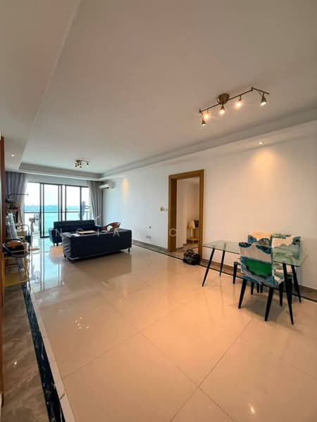 Pangsapuri untuk Disewa di R&F Princess Cove Phase 1 - Ngian Cindy - Living Room - PropertyGuru.com.my