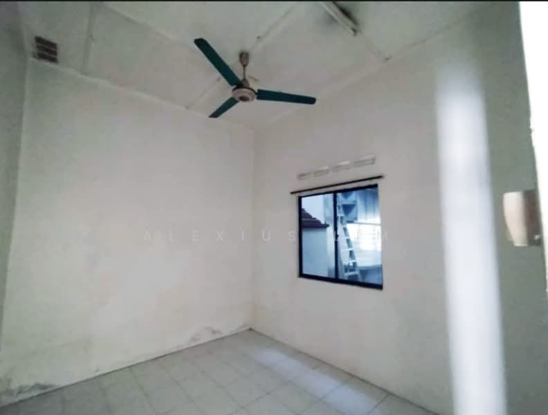 Rumah Teres 1 Tingkat untuk Dijual di Taman Masai (Masai) - Alexius Lim - Interior - PropertyGuru.com.my