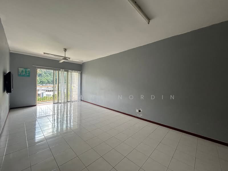 Condominium for Sale at Tiara Intan - Hanani Nordin - Living Room - PropertyGuru.com.my