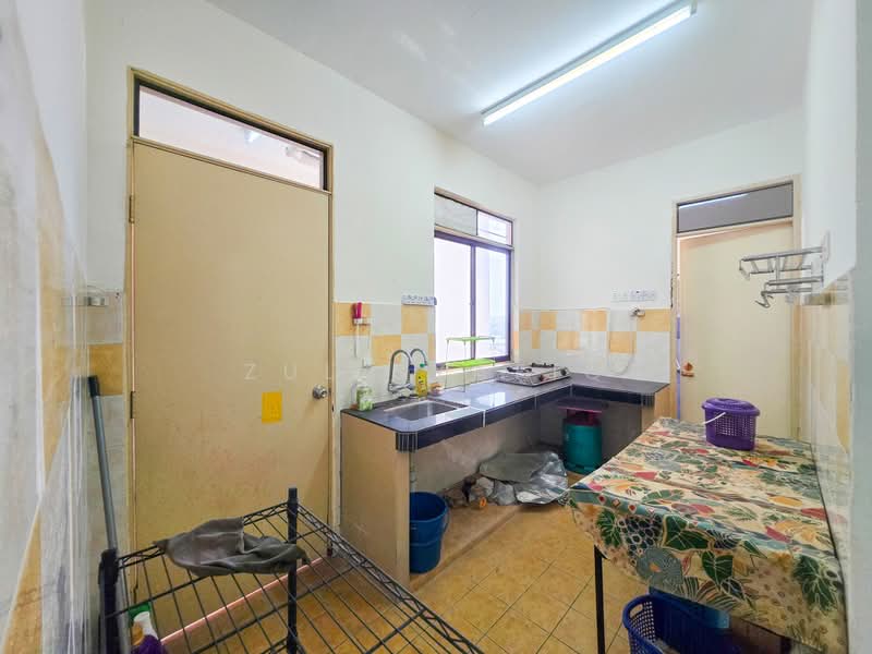 Apartment for Sale at Mentari Court - Zul Syafiq - Kitchen - PropertyGuru.com.my