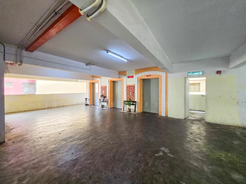Apartment for Sale at Mentari Court - Zul Syafiq - Entrance - PropertyGuru.com.my