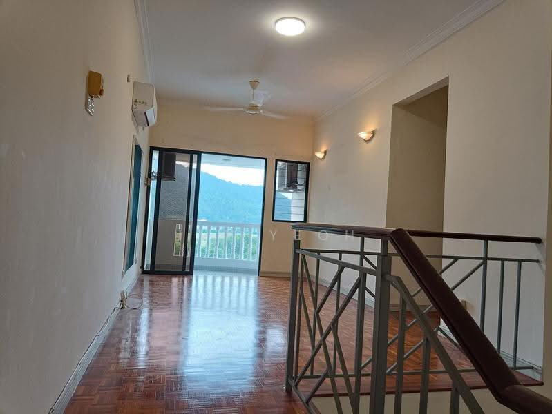 Kondominium untuk Dijual di Sri York Condominium - Ivy Yeoh - Balcony - PropertyGuru.com.my