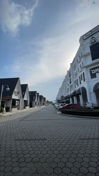 Shop / Office for Rent in Taman Ekoflora (Johor Bahru) - Fion Lim - Exterior - PropertyGuru.com.my