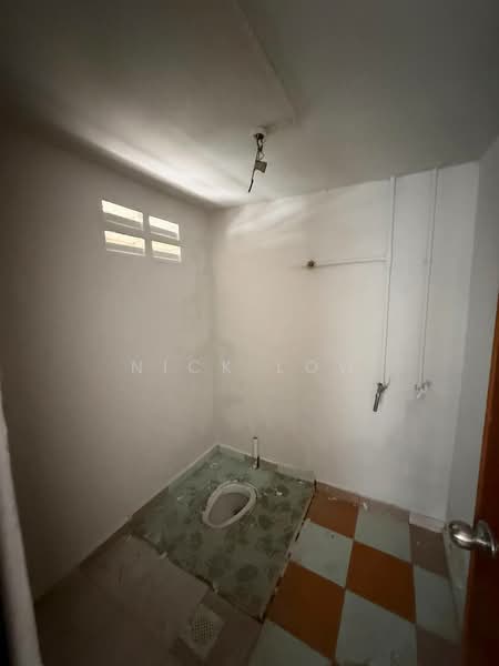 Rumah Teres 1 Tingkat untuk Disewa di Kampung Ulu Tiram (Ulu Tiram) - Nick Low - Bathroom - PropertyGuru.com.my