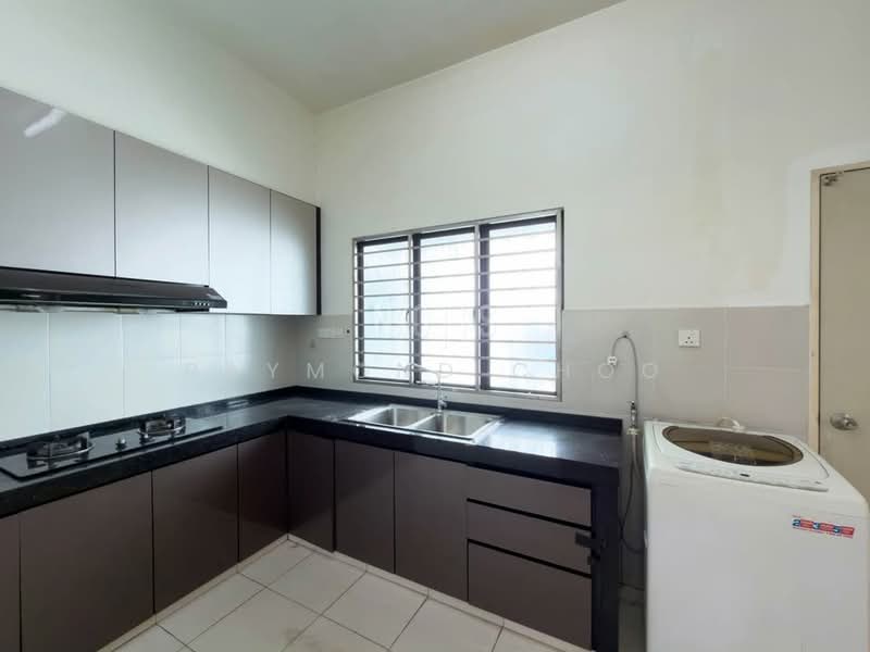 2-storey Terraced House for Sale in Setia Indah (Setia Alam) - Raymond Choo - Kitchen - PropertyGuru.com.my