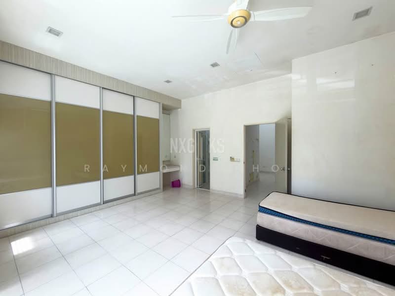 2-storey Terraced House for Sale in Setia Indah (Setia Alam) - Raymond Choo - Bedroom - PropertyGuru.com.my