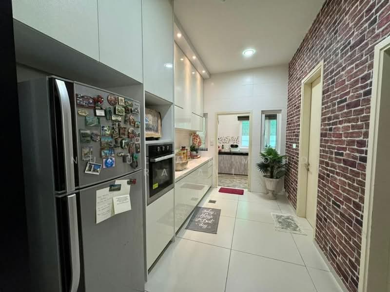 Rumah Berkembar untuk Dijual di Seremban (Negeri Sembilan) - Nurul Ain Mohd Razali - Kitchen - PropertyGuru.com.my