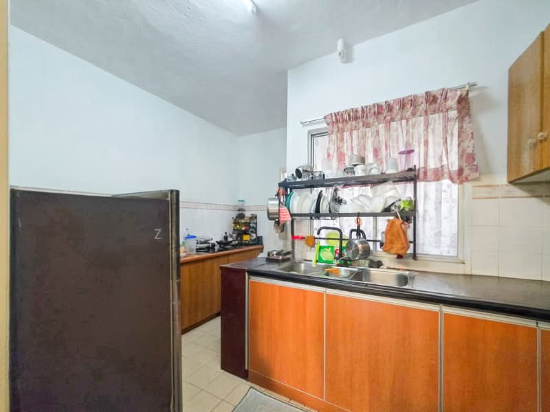 Condominium for Sale at Desa Ku I & III - Zul Syafiq - Kitchen - PropertyGuru.com.my