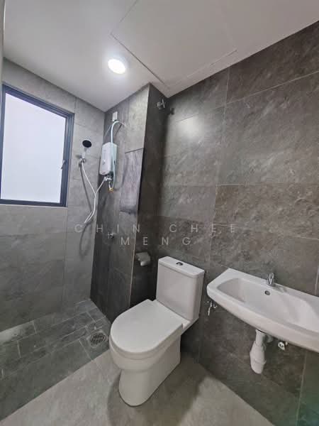Servis Apartment untuk Dijual di Traders Park - Chin Chee Meng - Bathroom - PropertyGuru.com.my