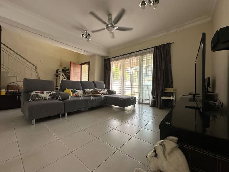 2-storey Terraced House for Sale in Desa Coalfields (Ijok) - Hanani Nordin - Living Room - PropertyGuru.com.my