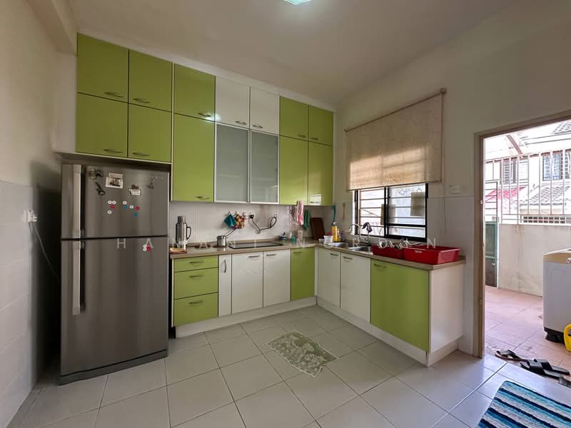 2-storey Terraced House for Sale in Desa Coalfields (Ijok) - Hanani Nordin - Kitchen - PropertyGuru.com.my