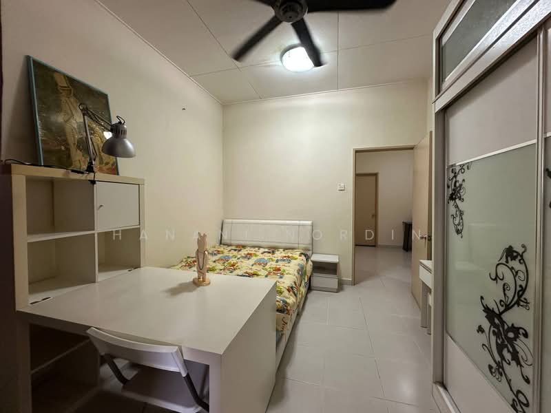 2-storey Terraced House for Sale in Desa Coalfields (Ijok) - Hanani Nordin - Bedroom - PropertyGuru.com.my