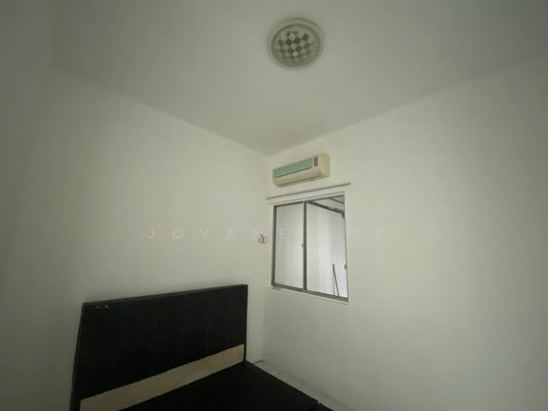 Apartment for Sale at Vista Impiana - Jovane Por - Bedroom - PropertyGuru.com.my