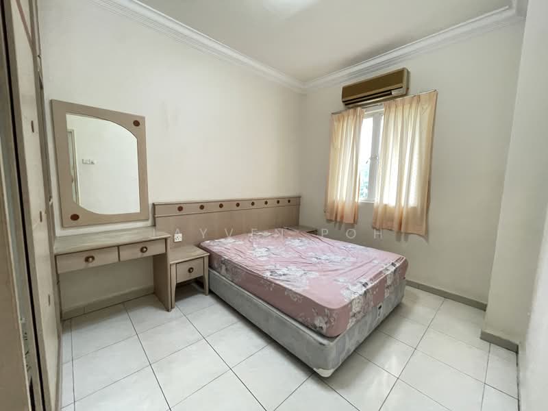 Condominium for Rent at Gold Coast Resort Condominium - Jayven Poh - PropertyGuru.com.my