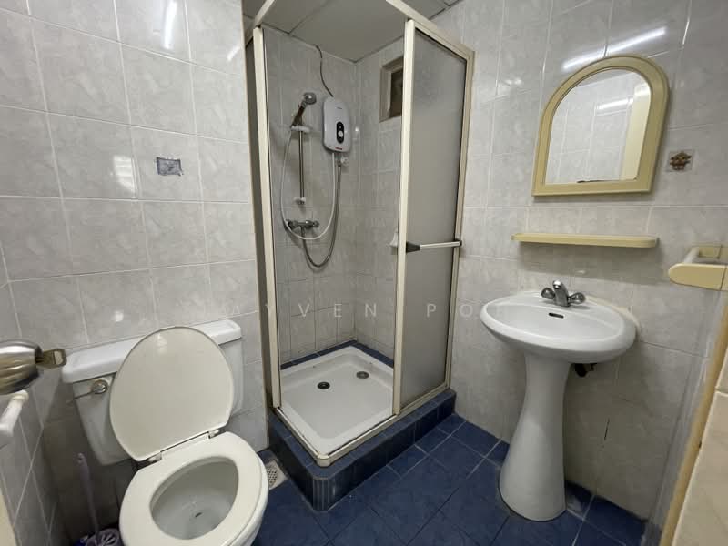 Condominium for Rent at Gold Coast Resort Condominium - Jayven Poh - PropertyGuru.com.my