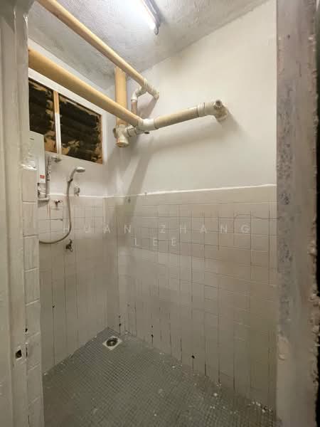 Flat for Rent at Taman Minang - Huan Zhang Lee - Bathroom - PropertyGuru.com.my