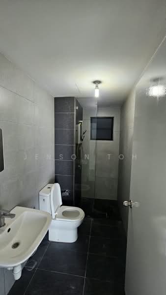 Condominium for Rent at Trinity Lemanja - Jenson Toh - Bathroom - PropertyGuru.com.my