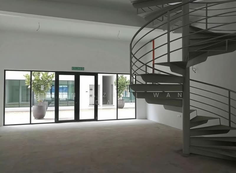 Shop / Office for Sale in Cyberjaya (Selangor) - Wan Azemi Wan Daud - Entrance - PropertyGuru.com.my